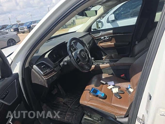 2019 Volvo XC90 T6 Momentum - miniatura 6