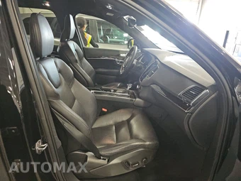 2019 Volvo XC90 T6 Momentum - miniatura 8