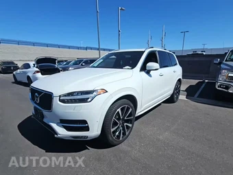 2019 Volvo XC90 T6 Momentum