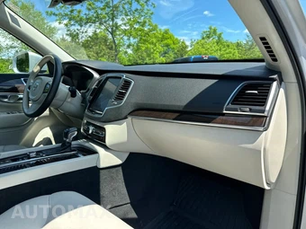 2019 Volvo XC90 T6 Momentum - miniatura 12