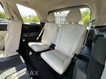 2019 Volvo XC90 T6 Momentum - miniatura 19