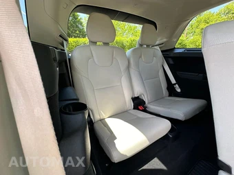 2019 Volvo XC90 T6 Momentum - miniatura 21