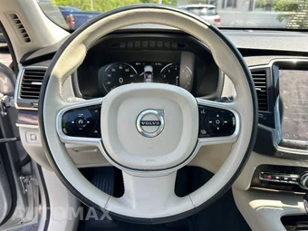 2019 Volvo XC90 T6 Momentum - miniatura 23