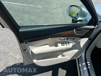 2019 Volvo XC90 T6 Momentum - miniatura 37