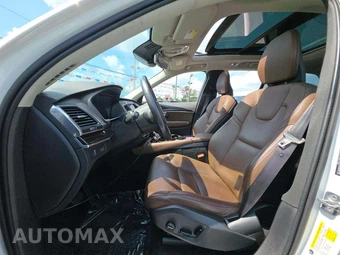 2019 Volvo XC90 T6 Momentum - miniatura 6