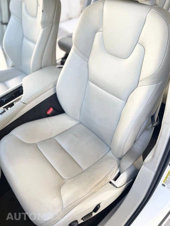 2019 Volvo XC90 T6 Momentum - miniatura 22