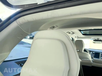 2019 Volvo XC90 T6 Momentum - miniatura 28