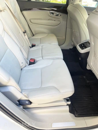 2019 Volvo XC90 T6 Momentum - miniatura 33