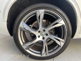 2019 Volvo XC90 T6 Momentum - miniatura 35
