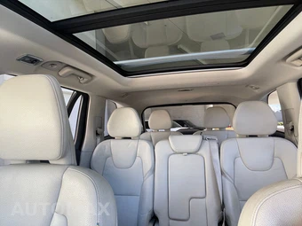 2019 Volvo XC90 T6 Momentum - miniatura 7
