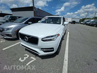 2019 Volvo XC90 T6 Momentum