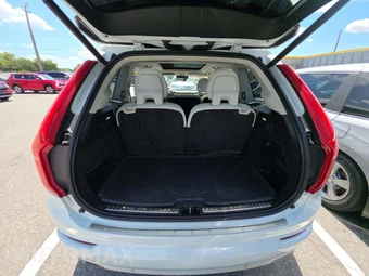 2019 Volvo XC90 T6 Momentum - miniatura 15