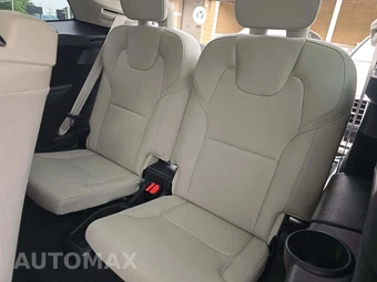 2019 Volvo XC90 T6 Momentum - miniatura 11