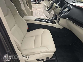 2019 Volvo XC90 T6 Momentum - miniatura 16