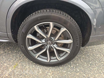 2019 Volvo XC90 T6 Momentum - miniatura 26