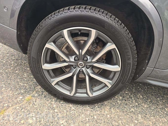 2019 Volvo XC90 T6 Momentum - miniatura 27