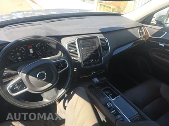 2019 Volvo XC90 T6 Momentum - miniatura 11