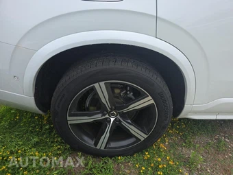 2019 Volvo XC90 T6 R-Design – miniatura 10