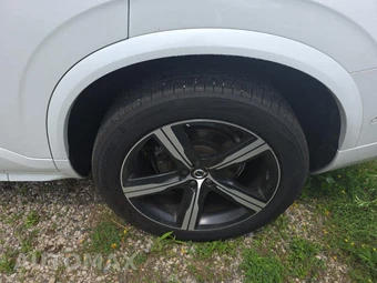 2019 Volvo XC90 T6 R-Design – miniatura 11