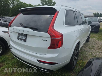 2019 Volvo XC90 T6 R-Design – miniatura 4