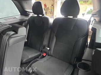 2019 Volvo XC90 T6 R-Design – miniatura 17
