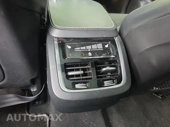 2019 Volvo XC90 T6 R-Design – miniatura 29