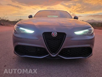 2020 Alfa Romeo Giulia Ti Sport – miniatura 8