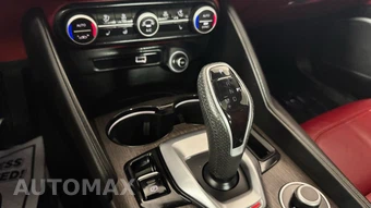 2020 Alfa Romeo Giulia Ti – miniatura 23