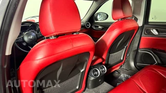 2020 Alfa Romeo Giulia Ti – miniatura 28