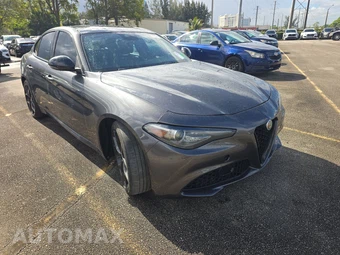 2020 Alfa Romeo Giulia – miniatura 3