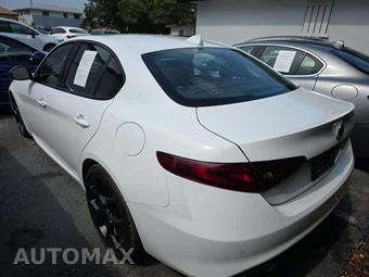 2020 Alfa Romeo Giulia – miniatura 2