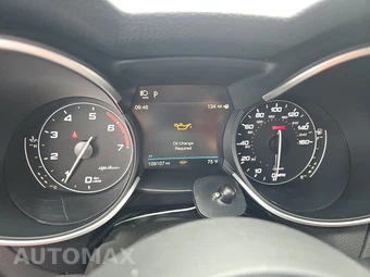 2020 Alfa Romeo Stelvio Ti – miniatura 12