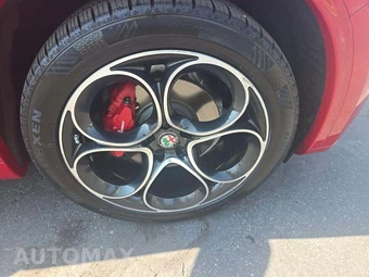 2020 Alfa Romeo Stelvio Ti - miniatura 23