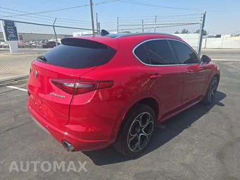 2020 Alfa Romeo Stelvio Ti - miniatura 3