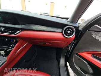 2020 Alfa Romeo Stelvio – miniatura 16