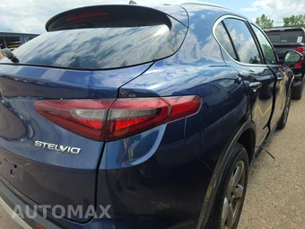 2020 Alfa Romeo Stelvio – miniatura 4