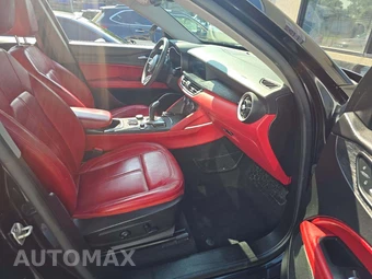 2020 Alfa Romeo Stelvio – miniatura 18