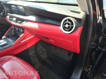 2020 Alfa Romeo Stelvio – miniatura 19