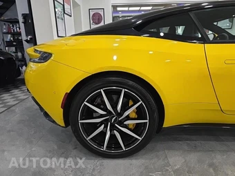 2020 Aston Martin DB11 V8 Coupe - miniatura 33