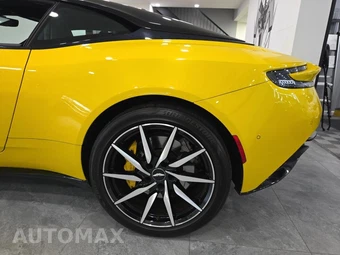 2020 Aston Martin DB11 V8 Coupe - miniatura 34