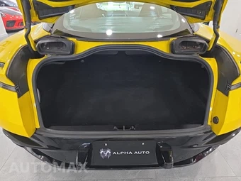 2020 Aston Martin DB11 V8 Coupe - miniatura 42