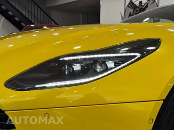 2020 Aston Martin DB11 V8 Coupe - miniatura 7