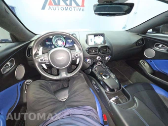 2020 Aston Martin Vantage - miniatura 10