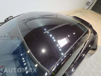 2020 Aston Martin Vantage - miniatura 12