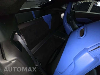 2020 Aston Martin Vantage - miniatura 16