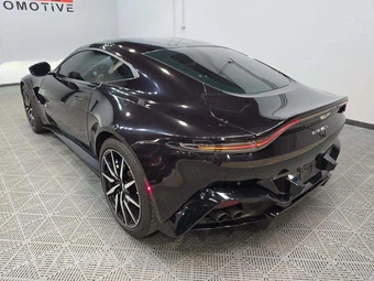 2020 Aston Martin Vantage - miniatura 2