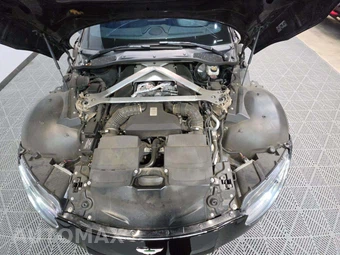 2020 Aston Martin Vantage - miniatura 26