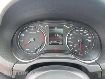 2020 Audi A3 Sedan Sport Premium - miniatura 9