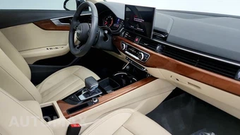 2020 Audi A4 Sedan Premium 40 TFSI - miniatura 32