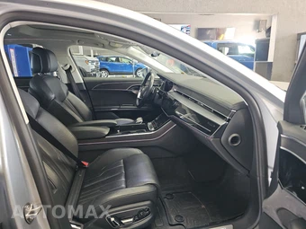2020 Audi A8 3.0T - miniatura 8